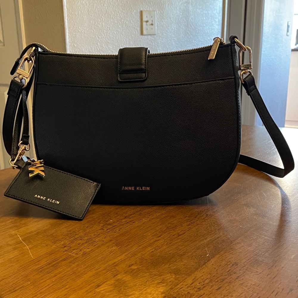 Anne Klein Black Shoulder Bag, nearly new